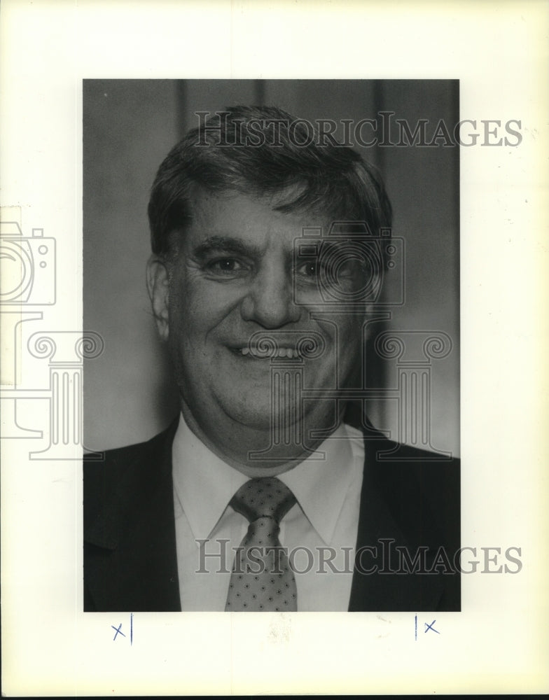 1989 Press Photo Nick Giambelluca, Jefferson Parish School Board. - nob26346 - Historic Images