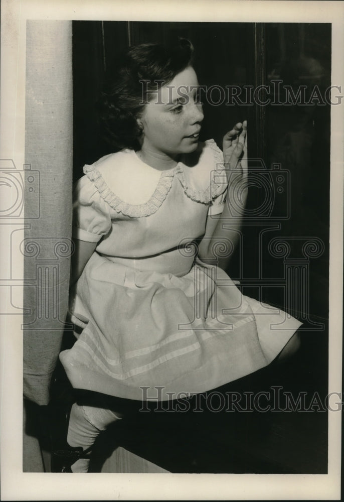 1953 Press Photo Shirley Gouner at Protestant Orphan&#39;s Home - nob26393 - Historic Images