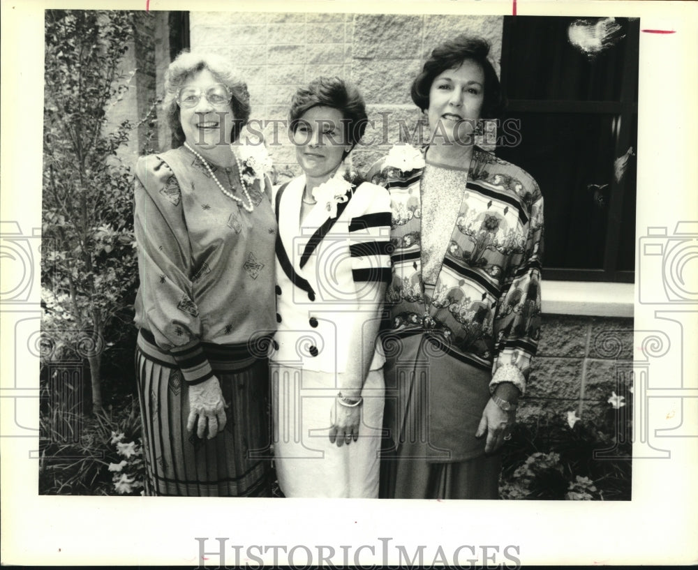 1991 Press Photo Maria &amp; Gwen Delle Giacobbe with Sylvia LaRocca of Delta Ballet - Historic Images