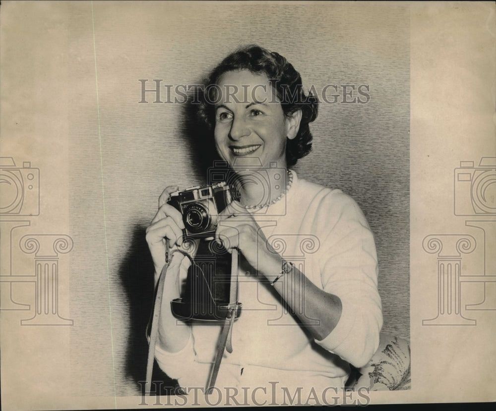 1959 States&#39; Mrs. Rachel Gesunheit at the Reed Hotel - Historic Images