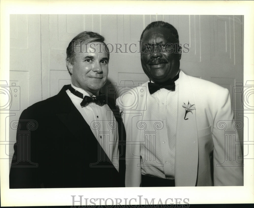 1994 Press Photo Ed Denechaud, Aaron Gilyard at the ACC Gala - nob26520 - Historic Images