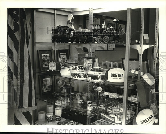 1987 Press Photo View of the "Time Capsule" located inside the Gretna Depot - Historic Images