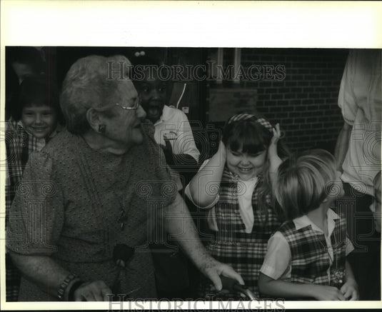 1993 Press Photo Hilda Hagstette, oldest known student of St. John's Lutheran - Historic Images