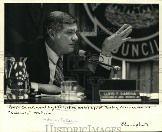 1985 Press Photo Parish Councilman Lloyd Giardina on "Galleria" motion - Historic Images