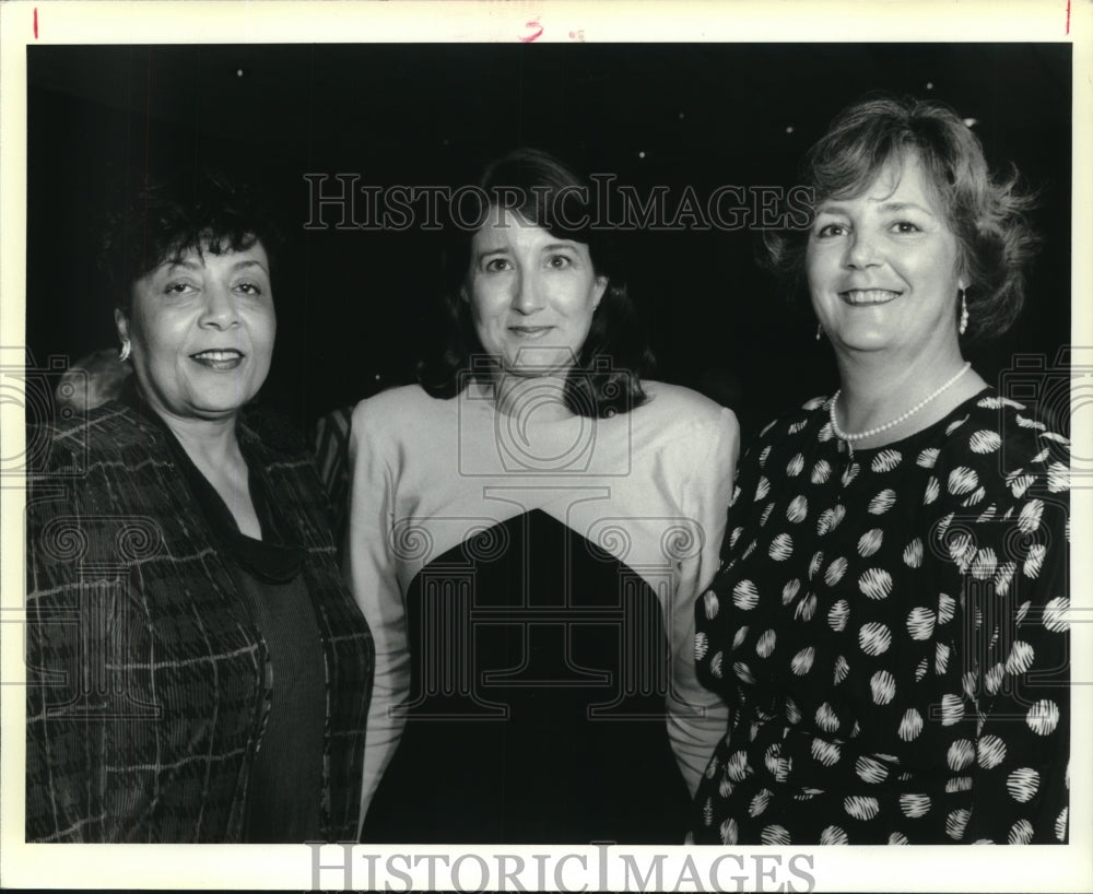 1992 Press Photo Attendees of YWCA event - Historic Images