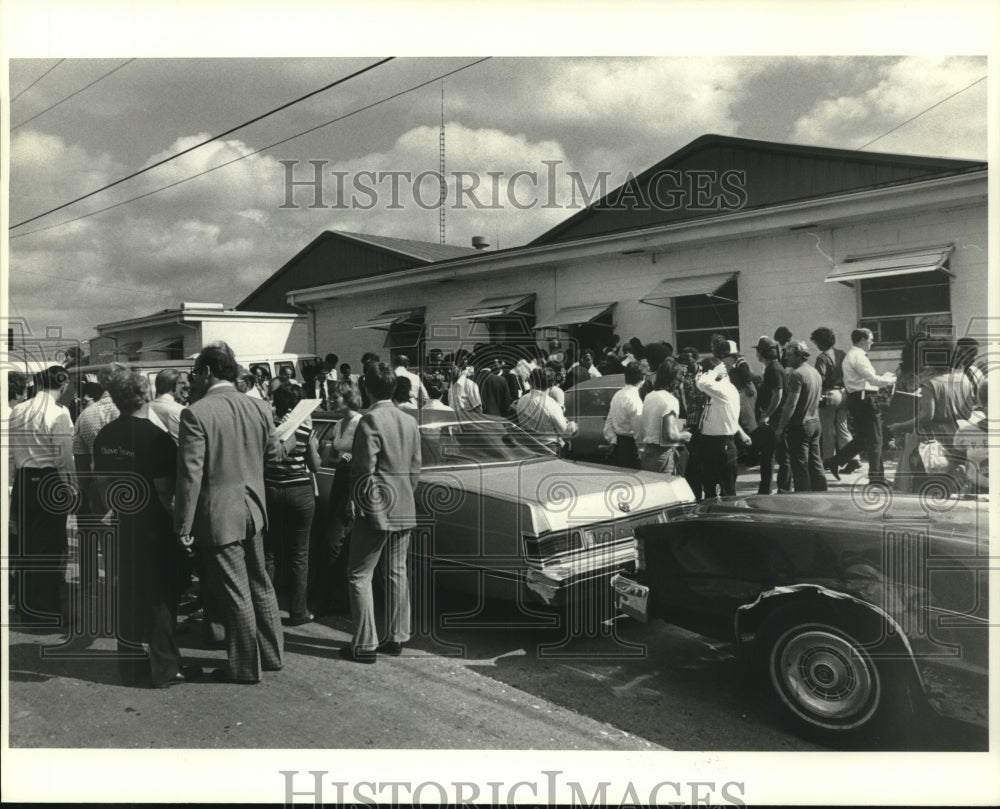 1979 Press Photo Crowds gather during the Gubernatorial Elections - nob27065 - Historic Images