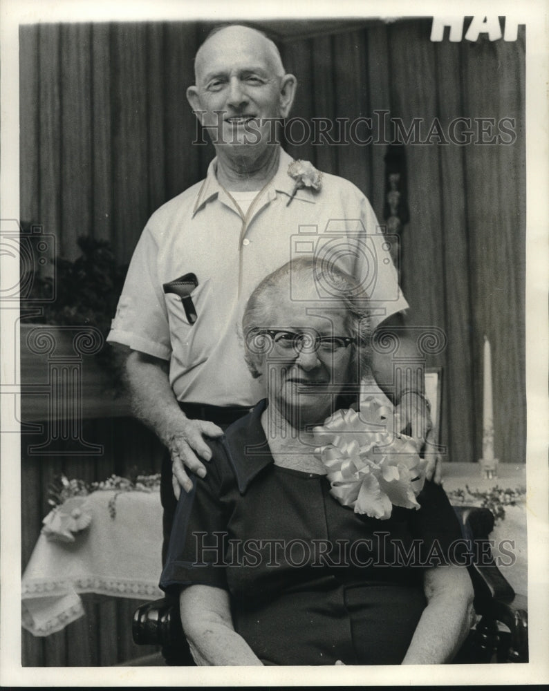 1973 Press Photo Mr. &amp; Mrs. William A. Haggerty celebrating wedding anniversary- Historic Images