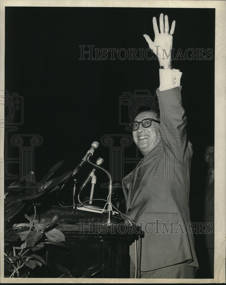 1969 Press Photo Judge David Gertler addressing a convention - nob27279-Historic Images