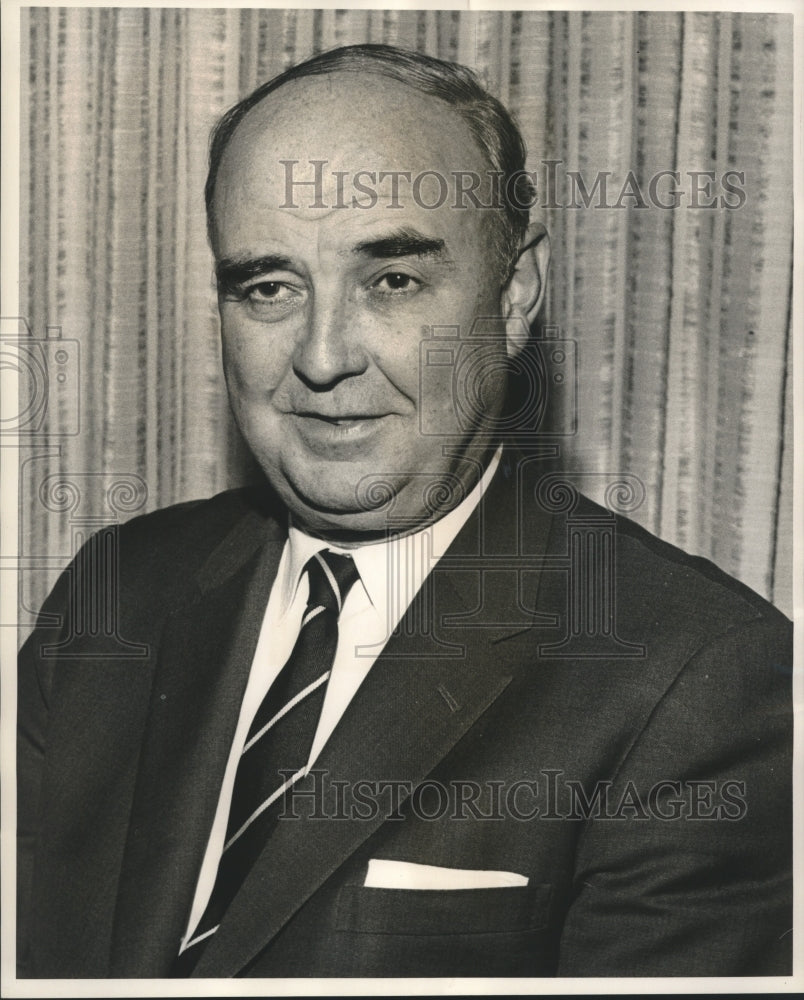 1964 Fred M. Glass, President of National Car Rental - Historic Images