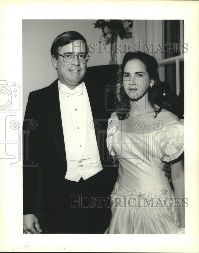 1994 Press Photo C. Kent Maddox &amp; Laura Gleason attend squires event - Historic Images