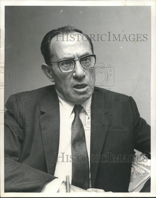 1968 Press Photo Samuel Haber, Women in Federation of Jewish Welfare Federation - Historic Images