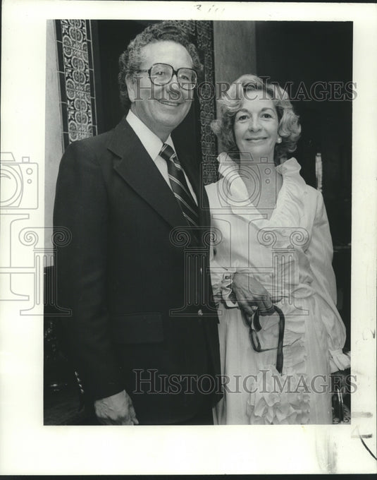 1977 Press Photo France's Fete Nationale at the Plimsoll Club on Bastille Day - Historic Images