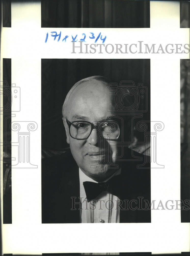 1990 Press Photo John Gutfreund, Chairman of Salomon Inc. - nob27773 - Historic Images