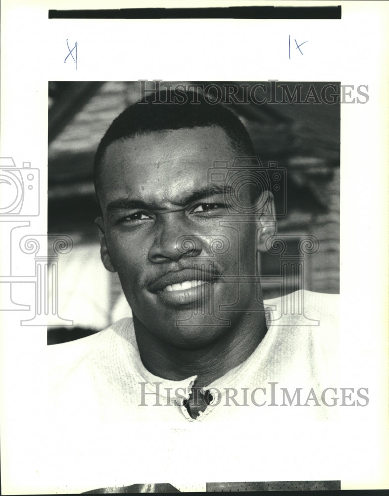 1993 Press Photo Booker T. Washington football player Furmell Hankton. - Historic Images