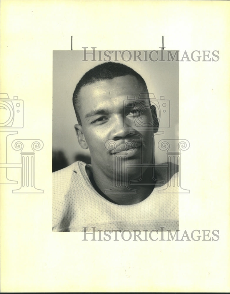 1993 Press Photo Booker T. Washington football player Furmell Hankton. - Historic Images