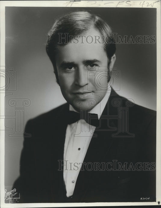 1978 Press Photo Terrence Hawkins as Warden in Die Fledermaus - nob27999 - Historic Images