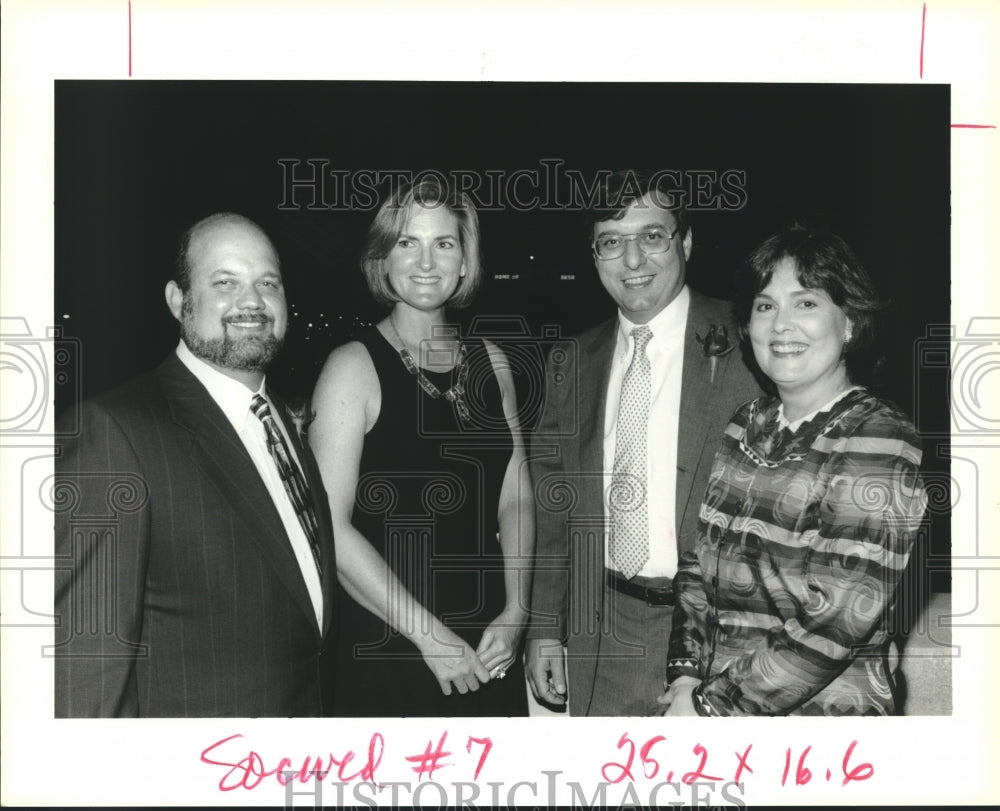 1994 Press Photo Dr. &amp; Mrs. Mouney, Dr. &amp; Mrs. Haik at Eye Hospital Installation - Historic Images