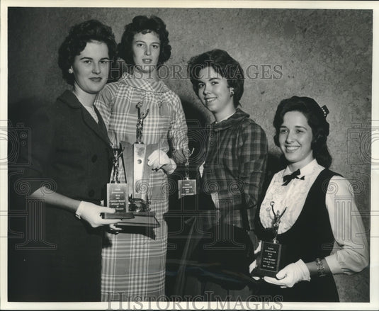 1960 Press Photo Finalists in the Optimist Club's "Youth of the Year" contest - Historic Images