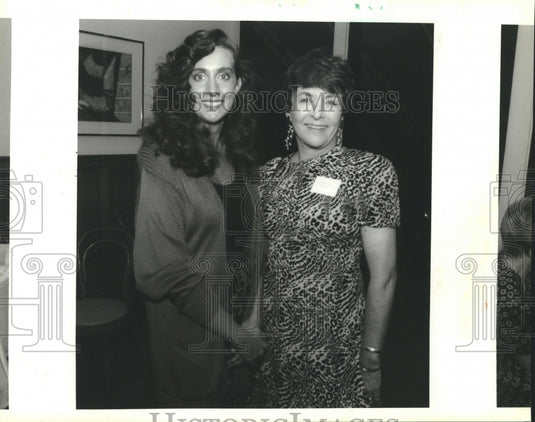1991 Press Photo Elisabeth Sexton & Deidre Hayden at Overture party - nob28122 - Historic Images