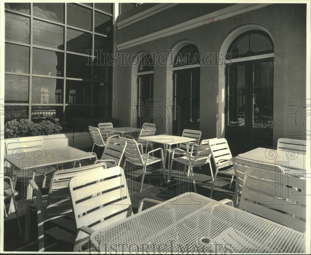 1985 Press Photo Guste&#39;s Restaurant in Jackson Brewery - nob28421 - Historic Images