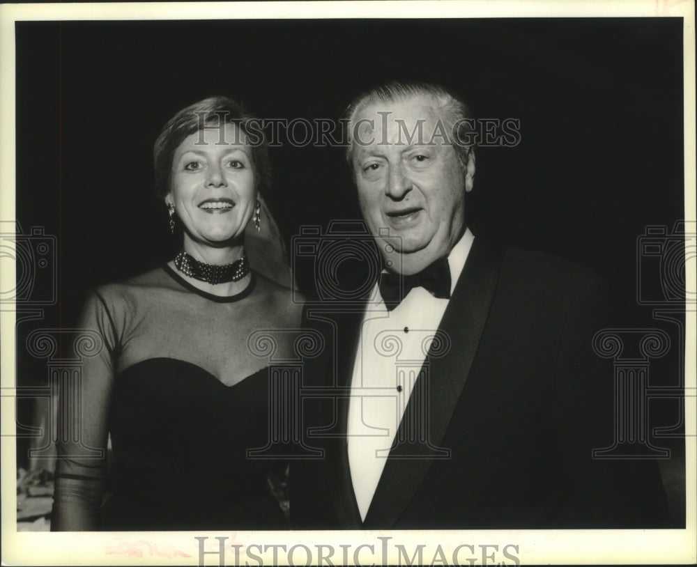 1994 Press Photo Socialites Mimi &amp; Martin Hunley Steppin&#39; Out - nob28575 - Historic Images