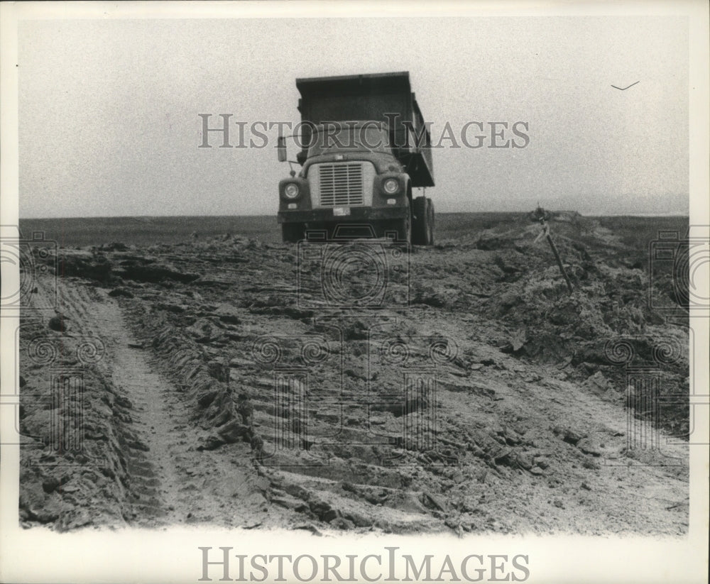 1963 Press Photo Mississippi Construction Scene at Heavy Industrial Park - Historic Images