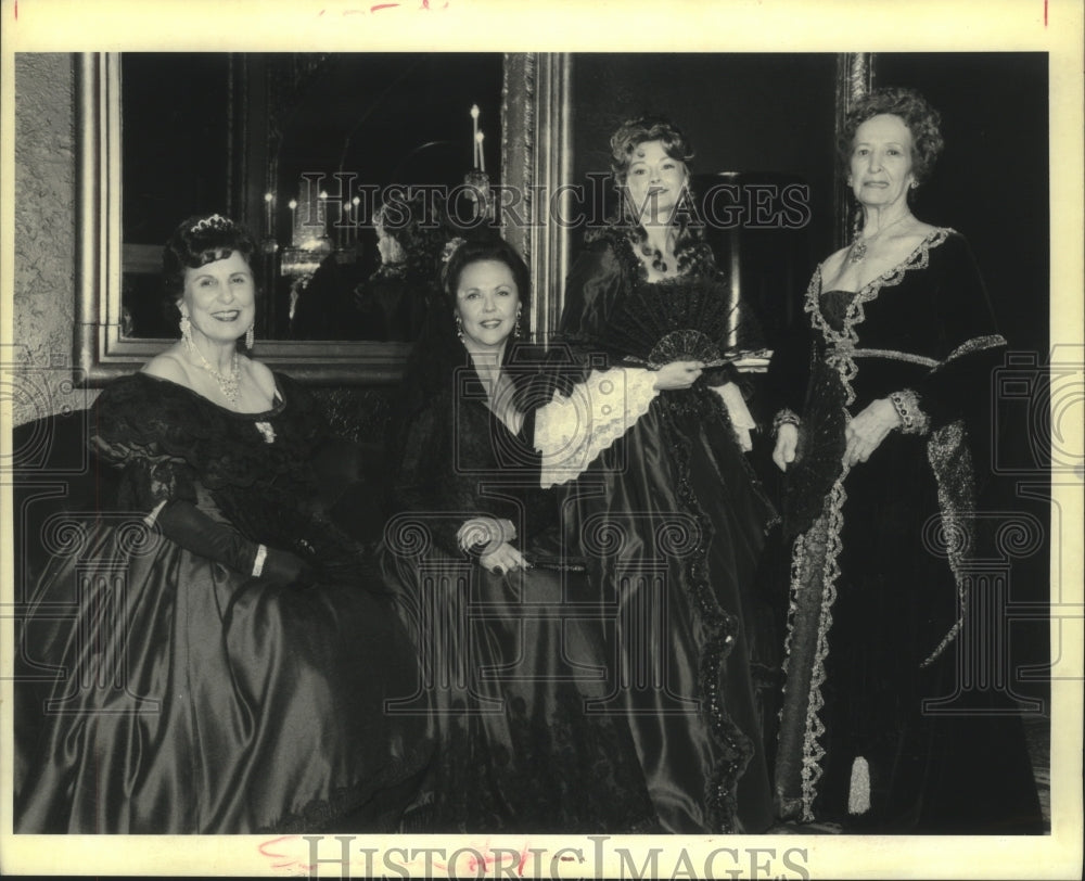 1992 Press Photo Participants at the Opera Luncheon - nob28753 - Historic Images