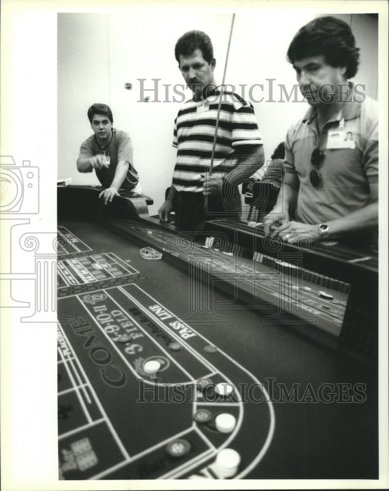 1994 Press Photo Shawn Breaud, David Meyer and Walter Batiansila, Superdome - Historic Images