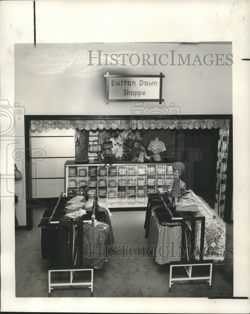 1965 Press Photo A new department for women at Goldring&#39;s on Canal Street - Historic Images