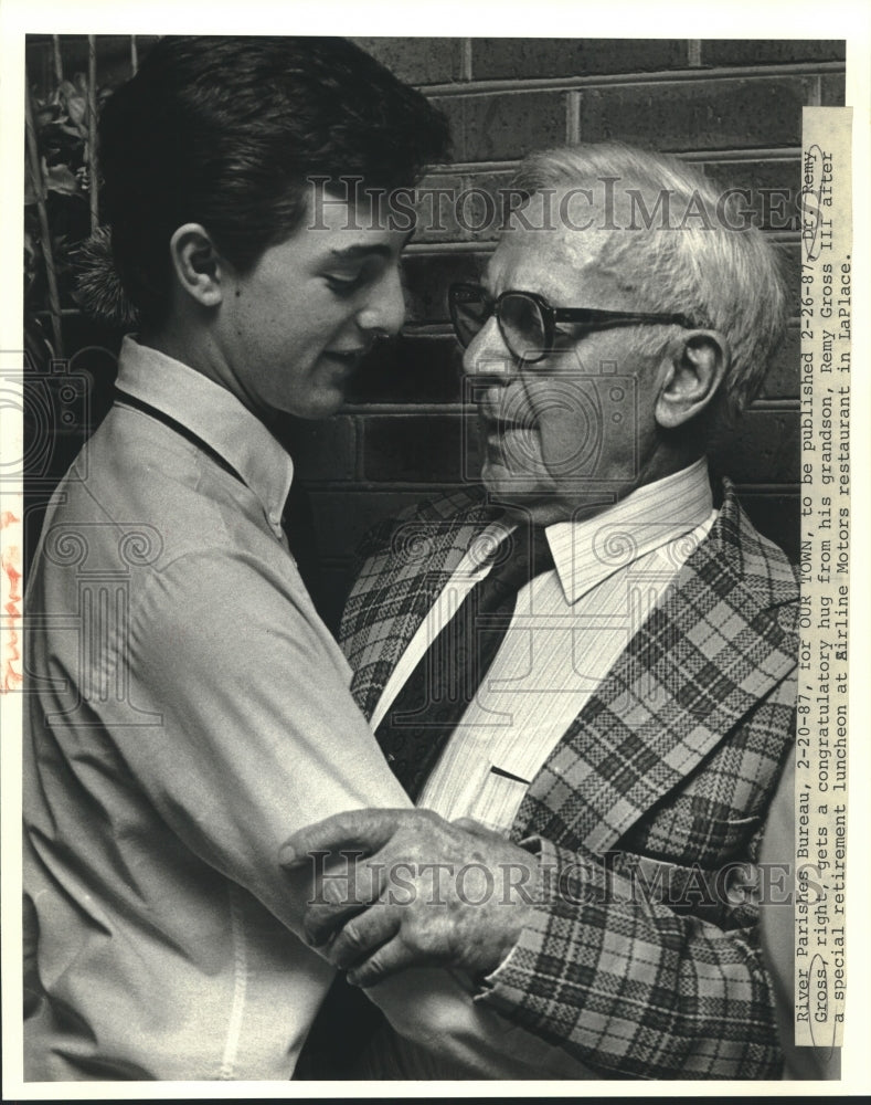 1987 Press Photo Dr. Remy Gross and Grandson Remy Gross III, LaPlace, Louisiana - Historic Images