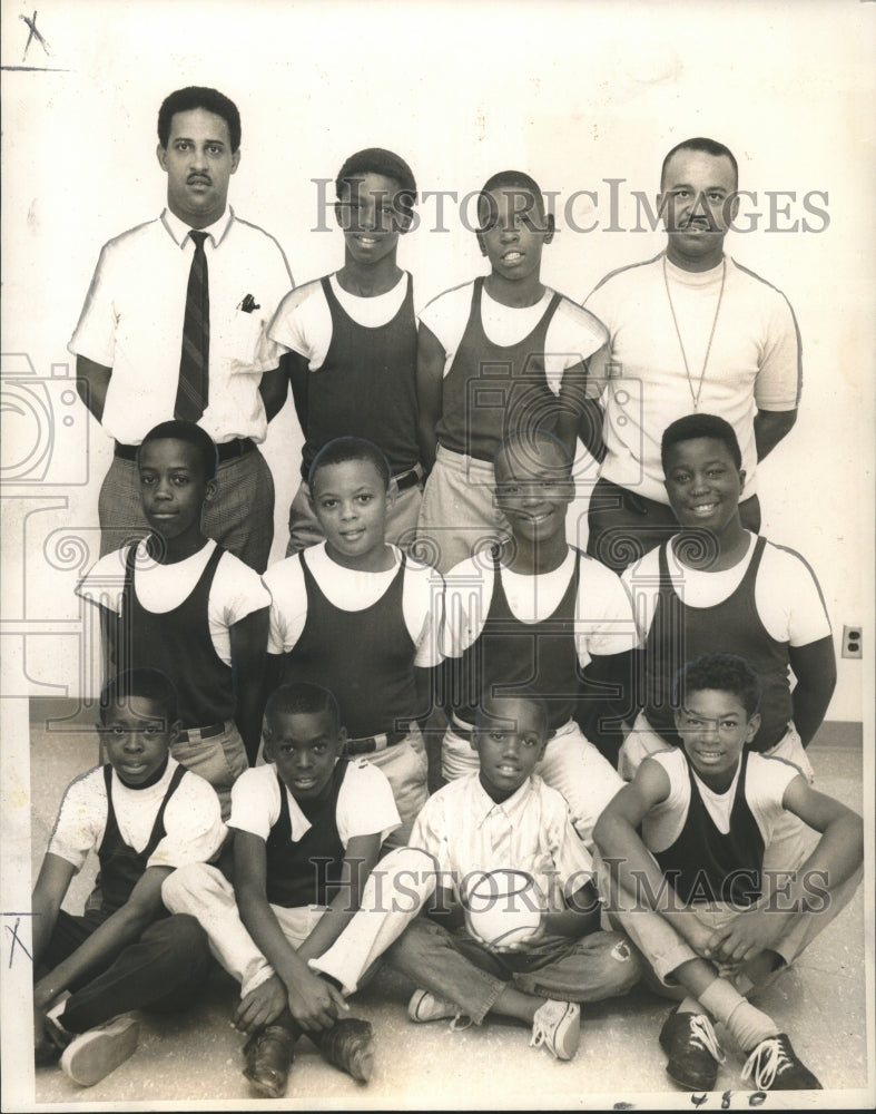 1968 Press Photo L.P. Harney- Elementary Indoor Ball City Champions - nob29373 - Historic Images