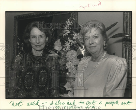 1991 Press Photo Pam Hayne & Pam Harper at the Art in Bloom Event - nob29560 - Historic Images