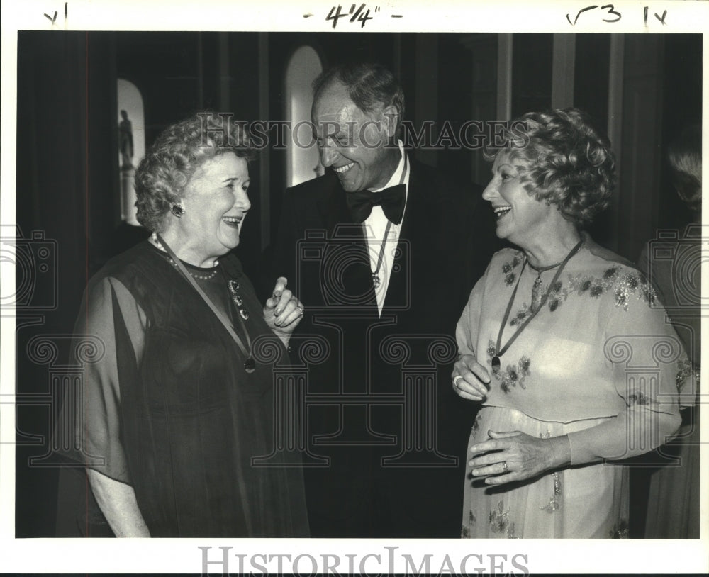 1979 Press Photo Jewel Toups, Joseph N. Greiner &amp; Caryl Neihaus, Fairmont Hotel - Historic Images