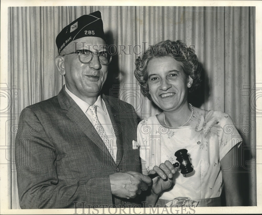 1963 Press Photo Mr. Ed and Mrs. Juanita Gibert of American Legion Post #285 - Historic Images