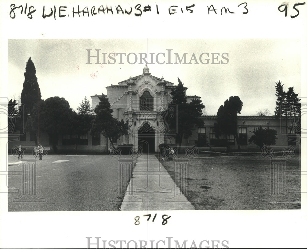 1983 Press Photo General view of the ornate facade of Harahan Elementary School - Historic Images