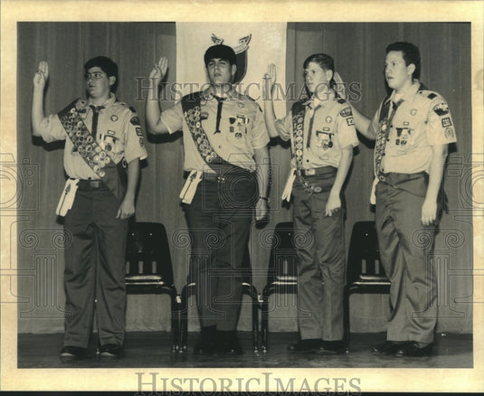 1994 Press Photo Youngsters honored for achieving Eagle Scout at Siena Church - Historic Images