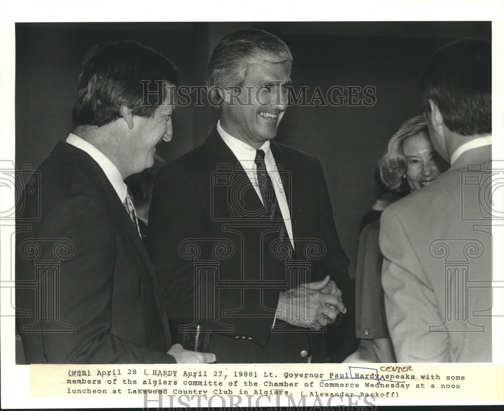 1988 Press Photo Lieutenant Governor Paul Hardy at a luncheon in Algiers. - Historic Images