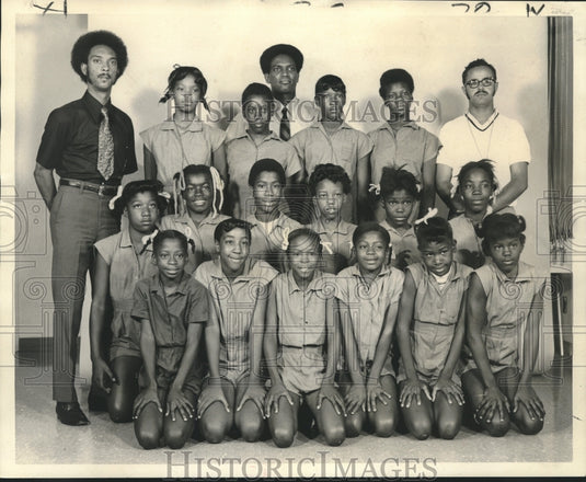 1972 Press Photo Edgar P. Harney Elementary School city track champions-Historic Images