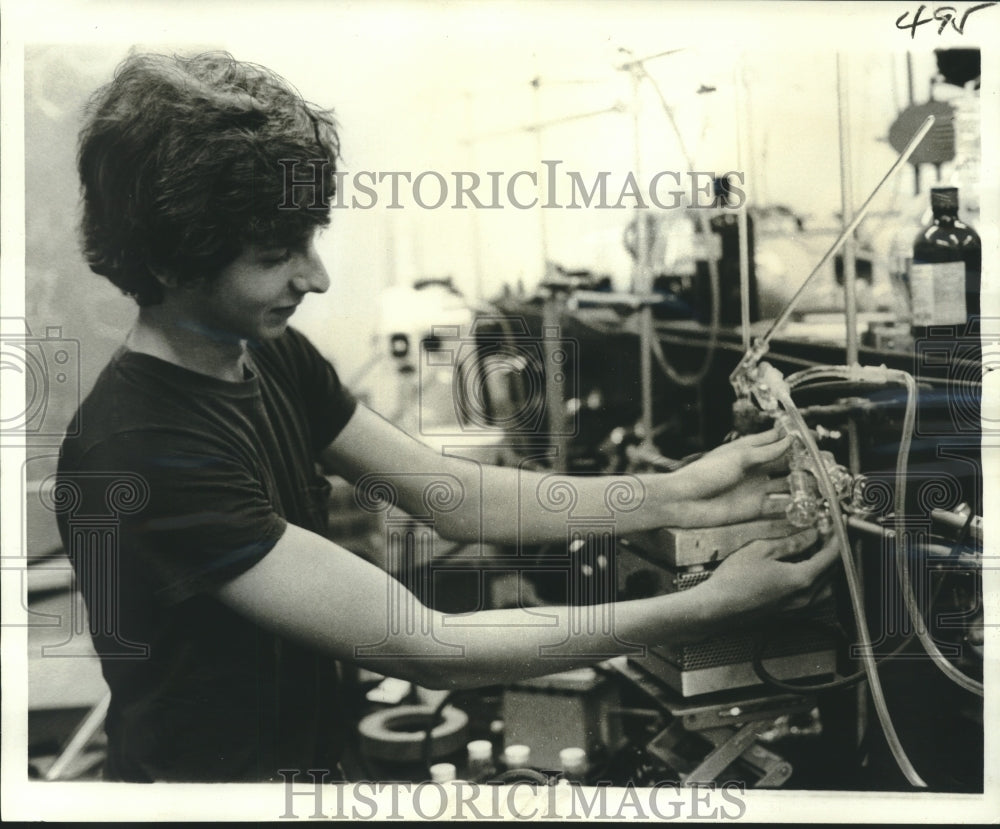 1976 Louis Glade, participant in a National Science Foundation - Historic Images