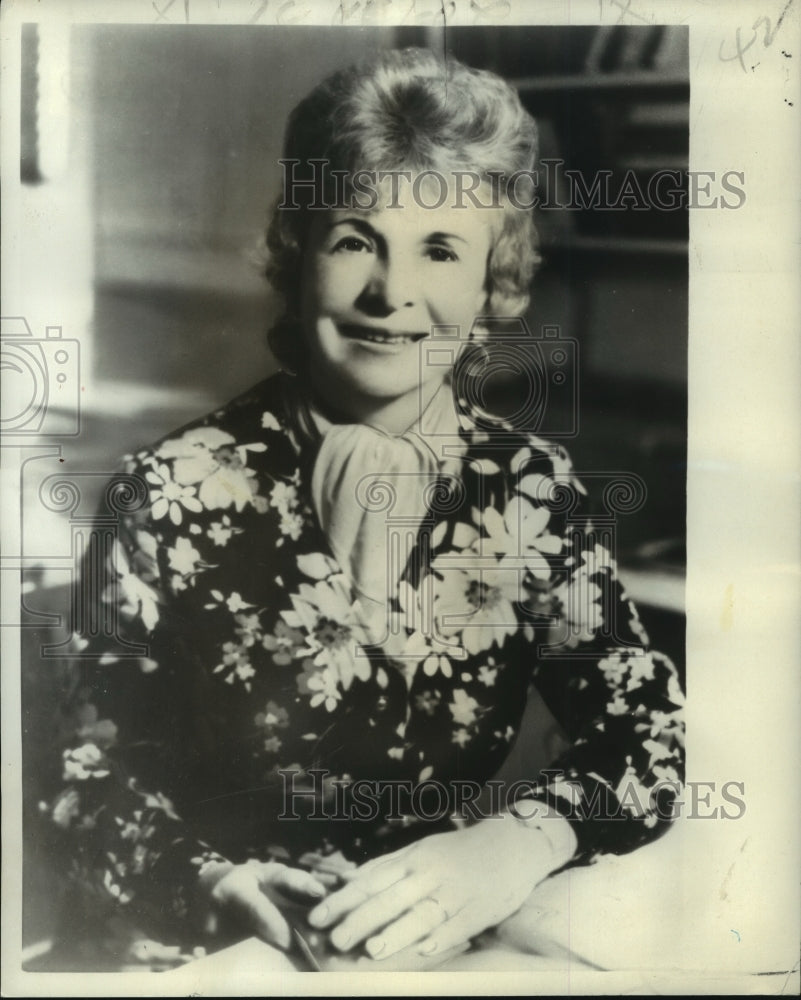 1974 Press Photo Lenore Hershey, editor of Ladies' Home Journal - nob30410 - Historic Images