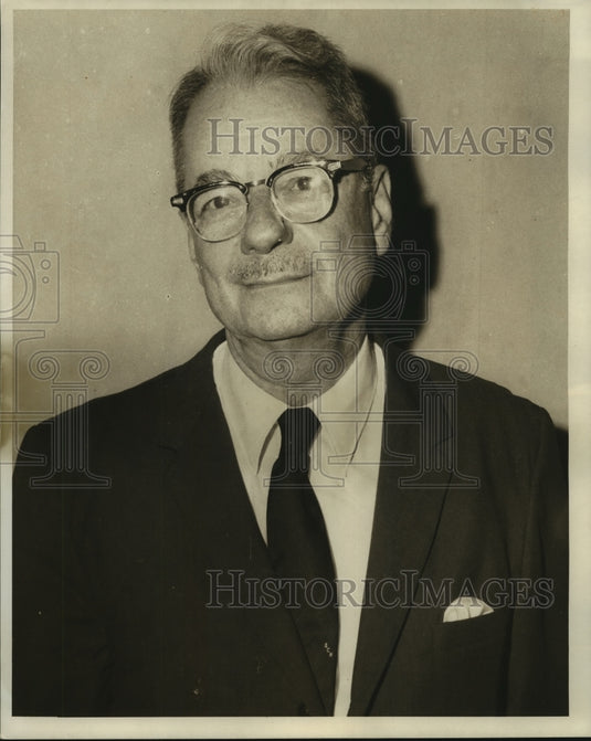 1969 Press Photo Stephen C. Hartel, President of St. Elizabeth - nob30628-Historic Images