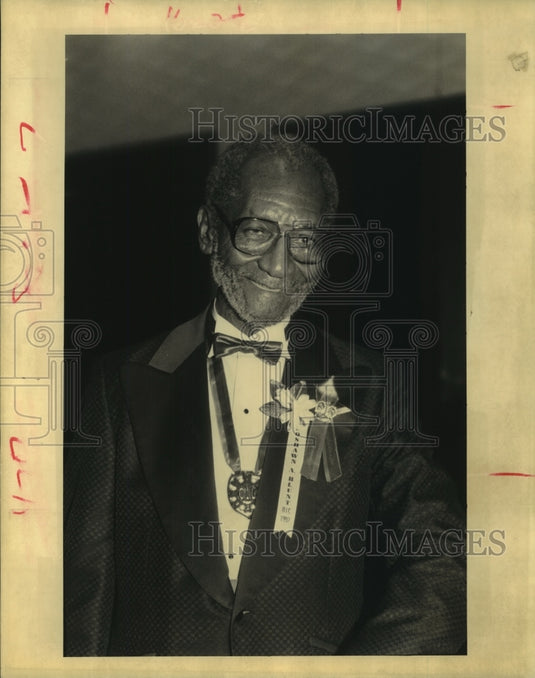 1992 Press Photo Samuel Henry Senior at the Blunt Debutant Party. - nob30861 - Historic Images