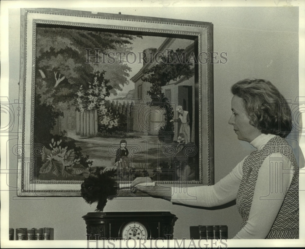 1975 Mrs. A.H. Cooper, volunteer at Hermann-Grima House-Historic Images