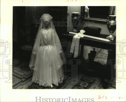 1987 Herman Grimma House, Religious Exhibit - Historic Images