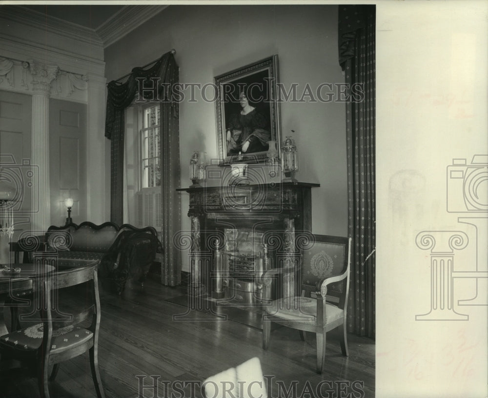 1972 Guest Parlor with touch of Greek Revival Empire furniture-Historic Images