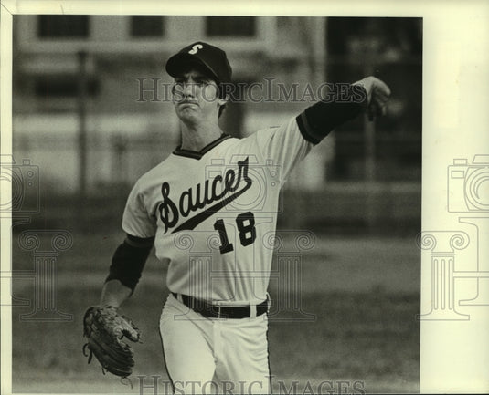1984 Press Photo Baseball - Saucer