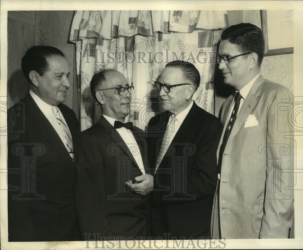 1959 Press Photo Group celebrates Honduran Independence from Spain - nob31214 - Historic Images