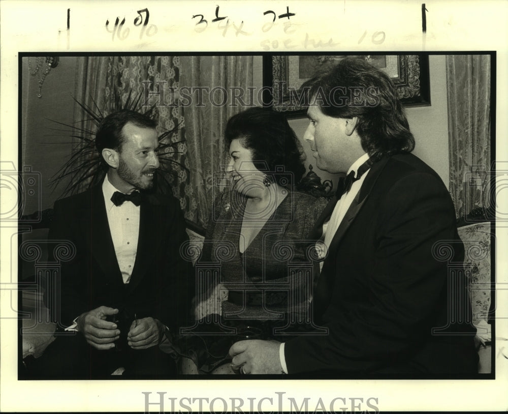 1990 Men&#39;s Opera Guild - Charles Hanemann and other delegates - Historic Images