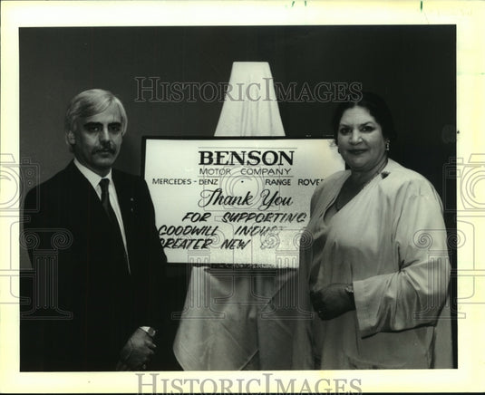 1988 Gail Hamilton & Rick Hood at Goodwill Industries Benefit Lunch - Historic Images