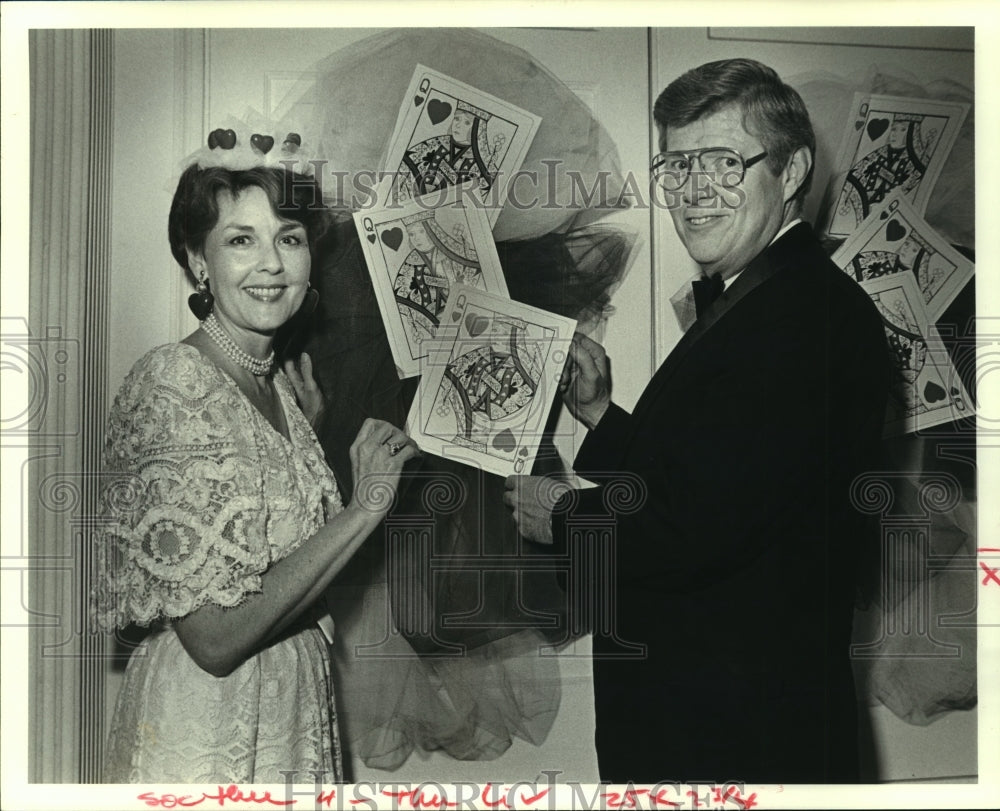 1988 Press Photo Patsy and Simms Hardin at Sybarites Bal de Tete - nob31435 - Historic Images